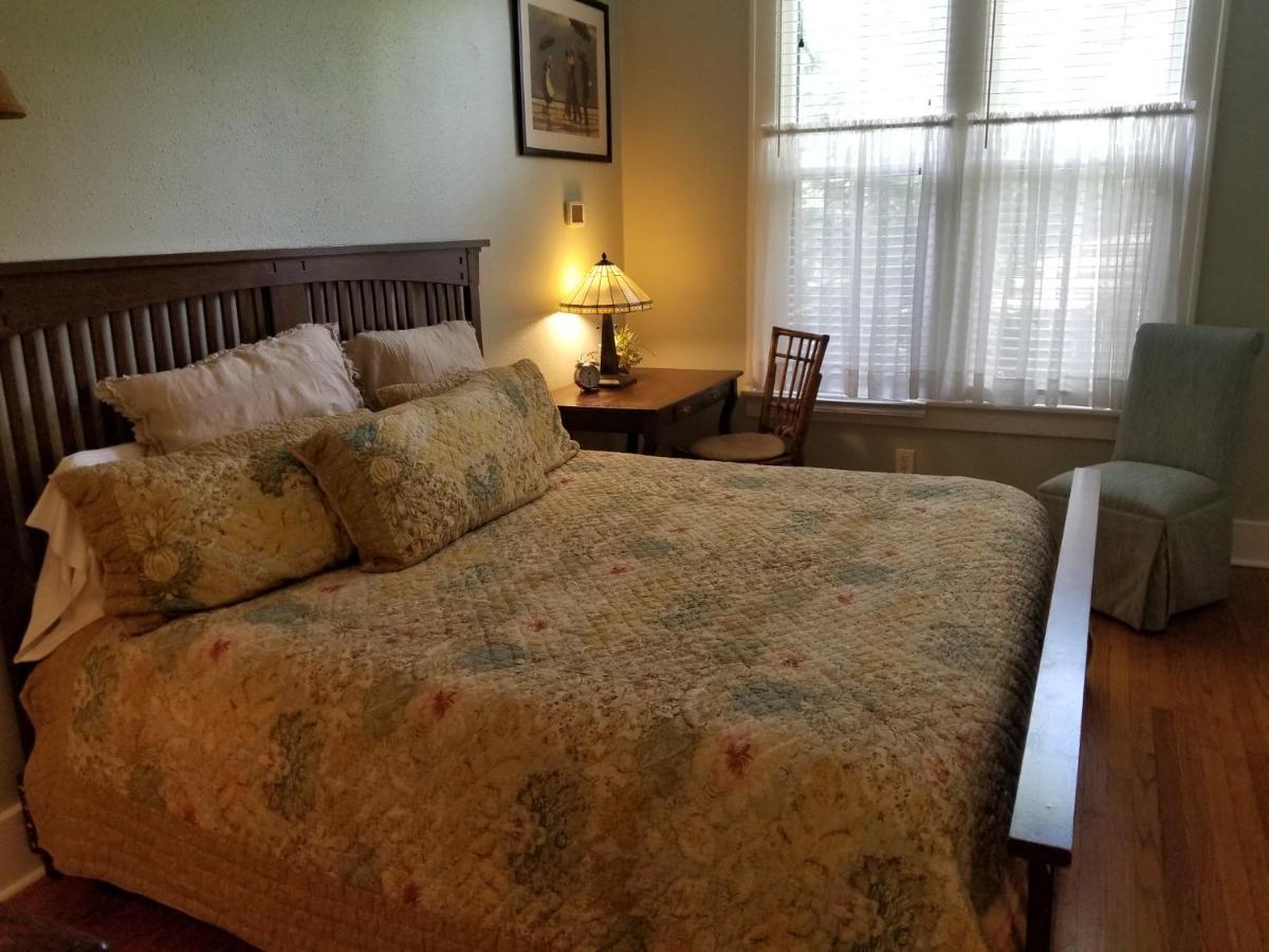 Bed & Breakfast Urban